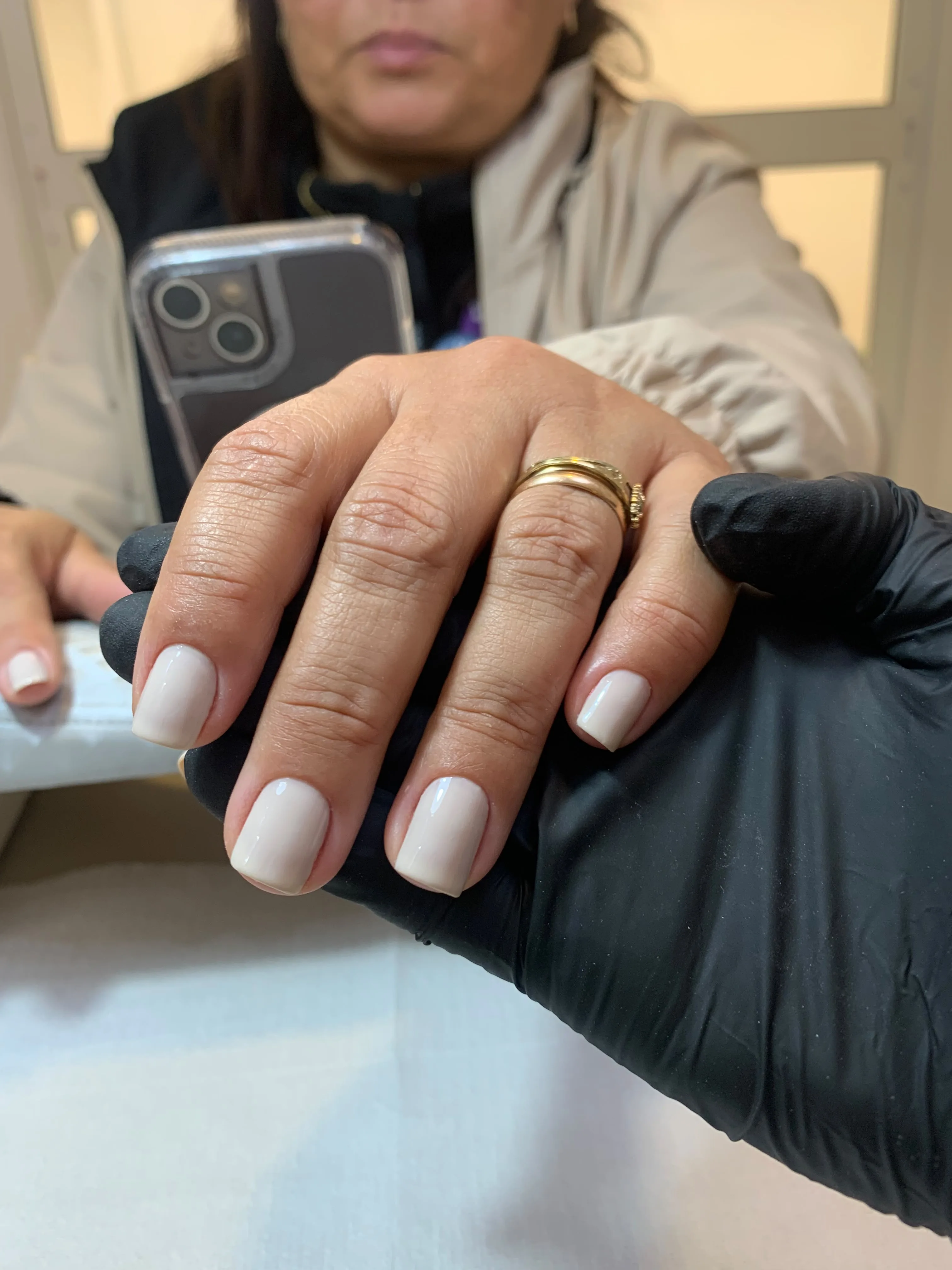 Mão e pé tradicional com esmaltação clara